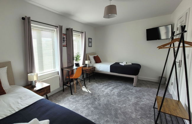 House of 4 Chimneys by Your Lettings UK - Foto 1