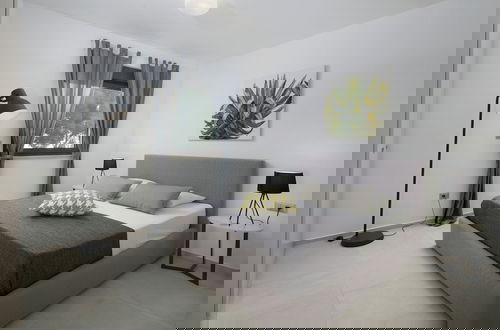 Foto 30 - Luxury Apartment With Hot Tub and Sea View, Near the Beach and Close to Pula