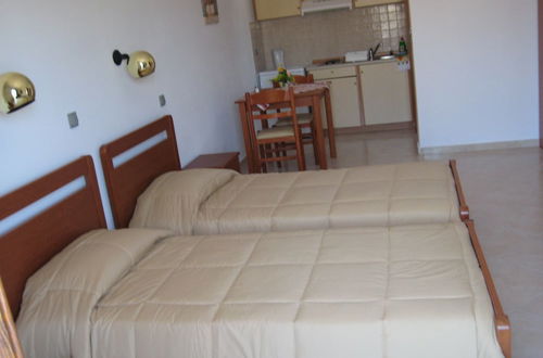 Foto 4 - Tilos Fantasy Apartments