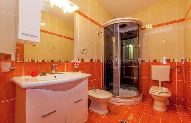 Serene Apartment in Dramalj with Hot Tub - Foto 14