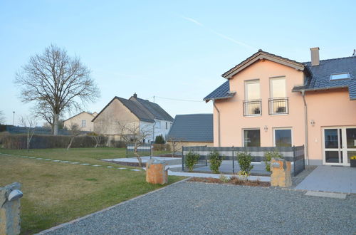 Foto 1 - Apartment With a View of the Countryside