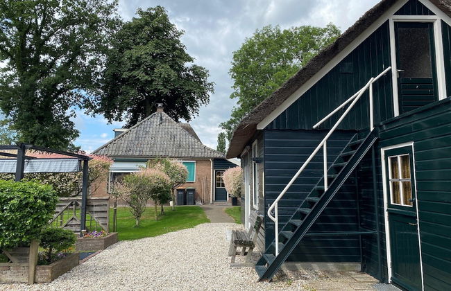 Cozy House with a Boat near Giethoorn & Weerribben Wieden National Park - Foto 2