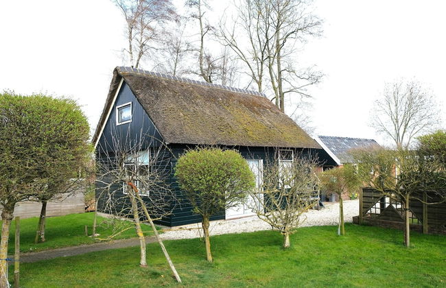 Cozy House with a Boat near Giethoorn & Weerribben Wieden National Park - Foto 20