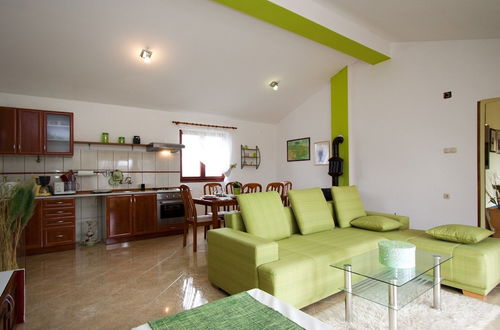 Photo 7 - Luxurious Apartment in Sajini Croatia