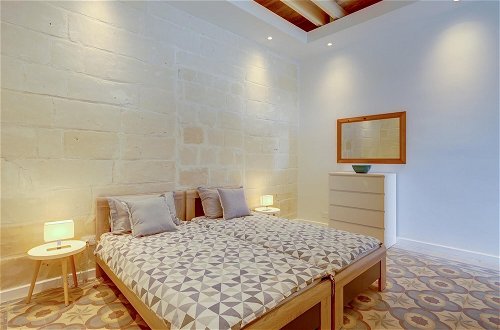 Photo 6 - Central 2BR Apartment in Valletta