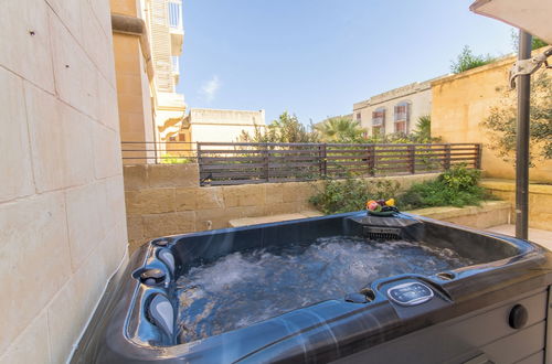 Photo 19 - Gee9teen Gozitan Villa, Pool & Whirlpool