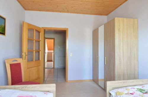 Photo 4 - Sun-kissed Apartment in Lirstal With Garden