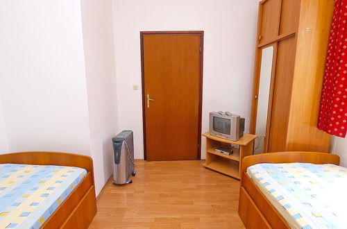 Photo 5 - Apartment Dragan 114