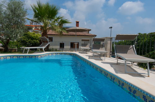 Photo 1 - Apartments Lumare with private pool