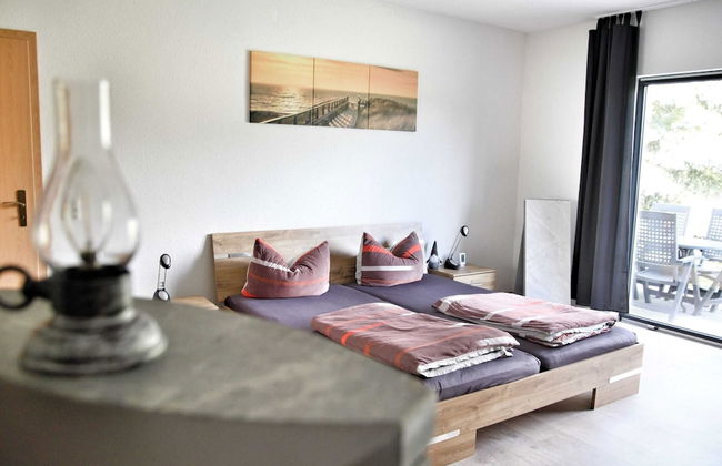 Holiday Home Near the sea With own Garden - Foto 8