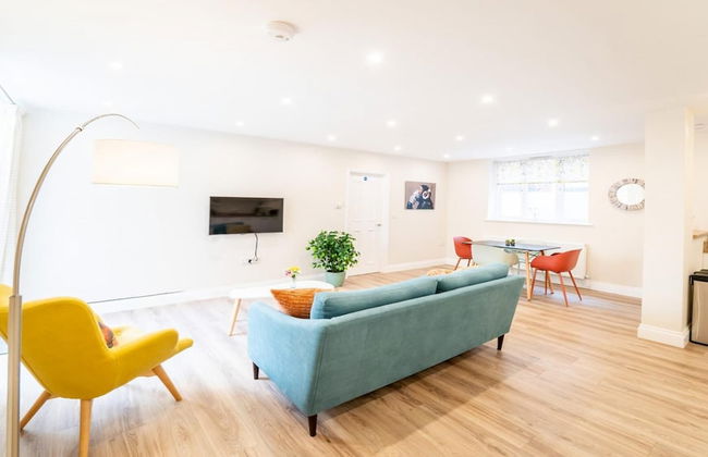 South Quay Apartment - 2 Bedrooms - 2 Bathrooms - Foto 1