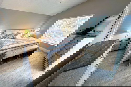 Foto 5 - Fully Remodeled Golf View Villa, Southern Dunes