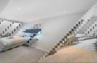 Foto 2 - JOIVY Stylish Chelsea home w/patio.