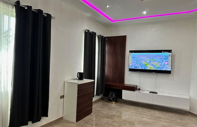 Nanani Luxury Villa - Kumasi - Photo 28