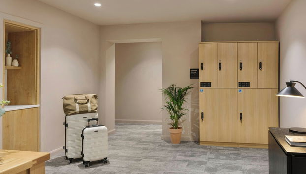 Lobby-Lounge