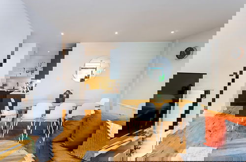 Foto 5 - Stunning Modern Apartment in the Heart of Holborn