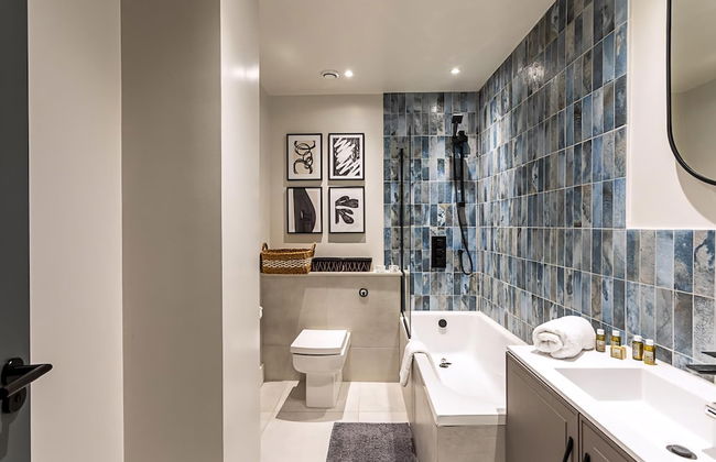 Stunning Modern Apartment in the Heart of Holborn - Photo 12