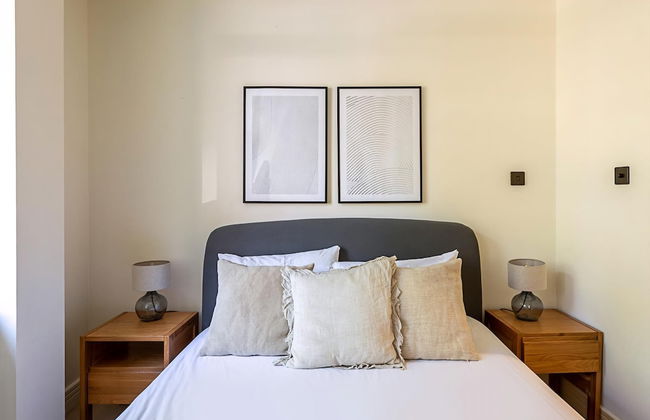 Stunning Modern Apartment in the Heart of Holborn - Photo 23