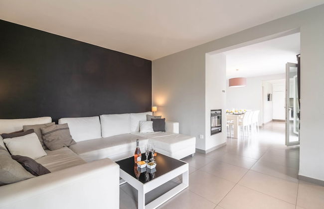 Luxurious Villa in Saint Genies de Fontedit With Heated Pool - Foto 23