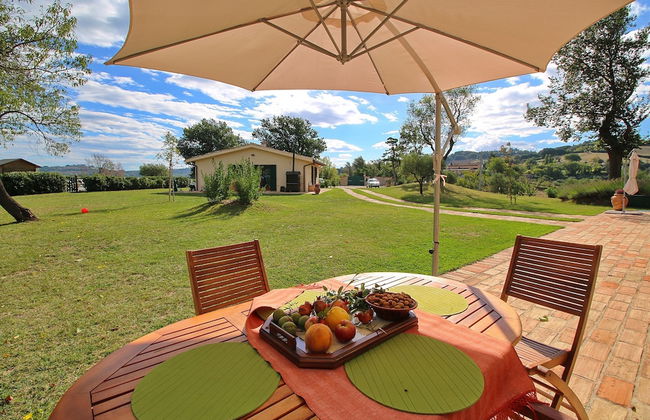 Cottage in Montelabbate With Pool, Garden, Bbq, Parking - Photo 31