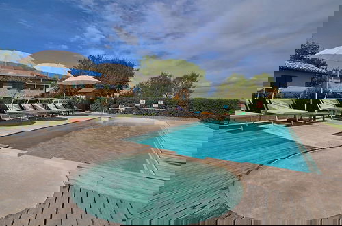 Foto 56 - Cottage in Montelabbate With Pool, Garden, Bbq, Parking