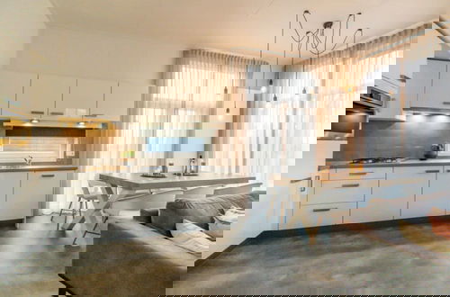 Foto 6 - Dreamy Chalet With a Covered Terrace, Close to Nature