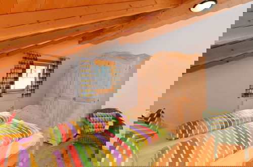 Foto 8 - Wooden Holiday Home Near ski Resort