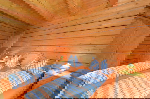 Foto 4 - Wooden Holiday Home Near ski Resort