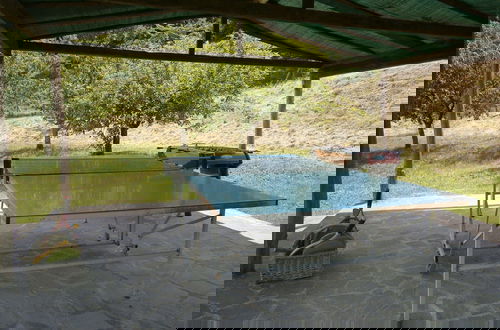 Foto 57 - Spacious Holiday Home in Vicchio With Private Pool