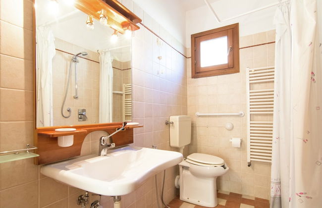 Spacious Holiday Home in Vicchio With Private Pool - Photo 46