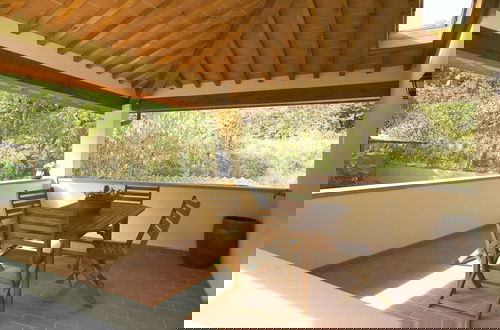Foto 34 - Spacious Holiday Home in Vicchio With Private Pool