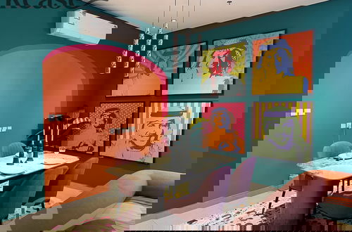 Photo 14 - Kease Hittin B-14 Pop Palette GX20