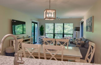 Foto 2 - Spacious Condo in the Heart of Hilton Head