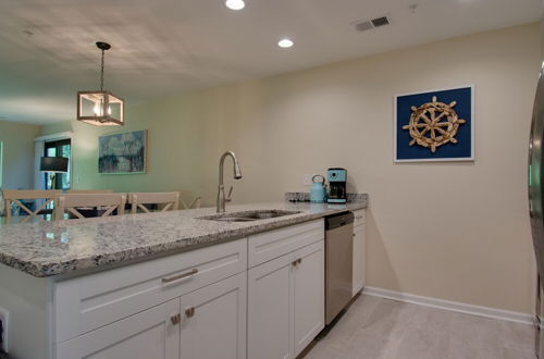 Foto 5 - Spacious Condo in the Heart of Hilton Head