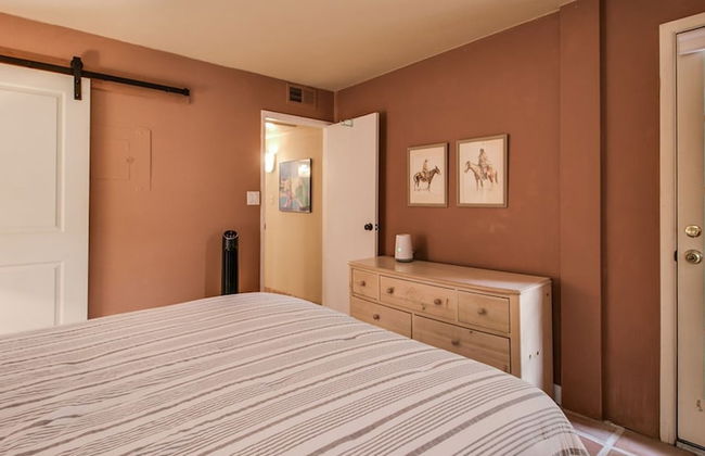 Charming 1-bdrm Condo Steps to Old Town Scottsdale - Foto 3