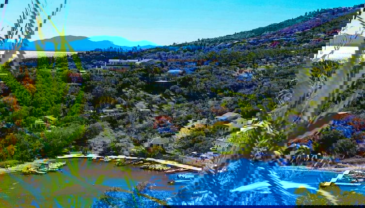 Foto 1 - Theophilos 2 in