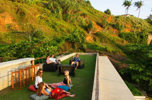 Foto 18 - Modern Beach Villa With Roof Garden