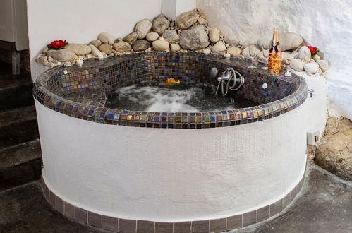 Foto 41 - Fortress Jacuzzi Suites