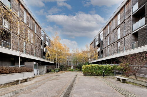 Photo 16 - Spacious Flat With Balcony Close to the River in Greenwich by Underthedoormat