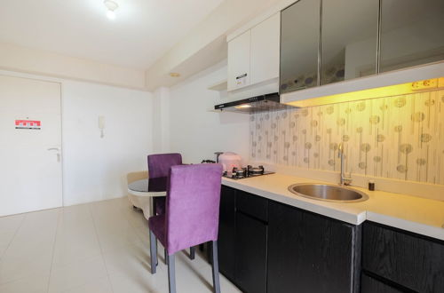 Photo 8 - Comfort 2Br At 26Th Floor Bassura City Apartment