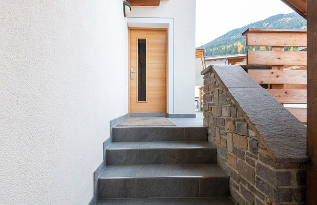 Inviting Holiday Apartment in Ladis With Balcony - Photo 2