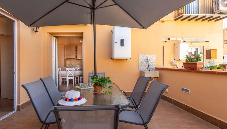 Photo 1 - Kalsa Apartment With Terrace by Wonderful Italy