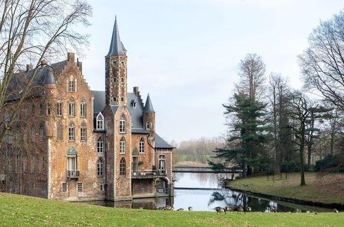 Photo 34 - Mystique Apartment in Kruibeke at Wissekerke Castle