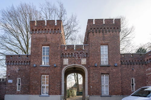 Photo 32 - Apartment in Kruibeke at Wissekerke Castle