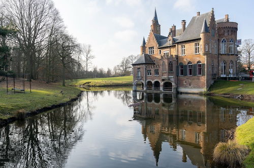 Photo 37 - Apartment in Kruibeke at Wissekerke Castle