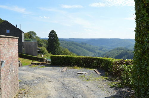 Foto 33 - Cozy Home With View and Hottub