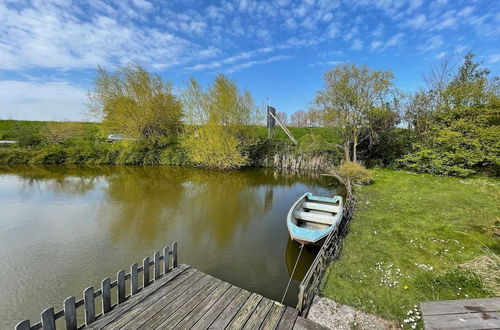 Photo 26 - Fantastic Villa in Ooltgensplaat With Jetty