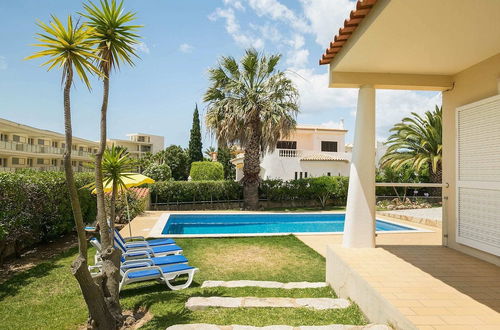 Photo 27 - Lively Holiday Home in Albufeira With Private Pool 500m From the Beach