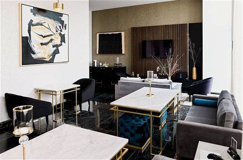Foto 36 - Exclusive Apartment With Jacuzzi Rockefeller