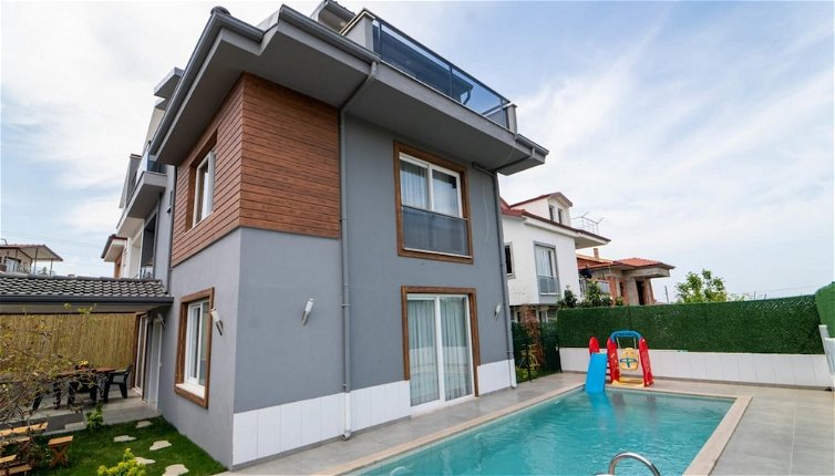 Foto 1 - Villa With Pool Jacuzzi and Cinema Room in Fethiye